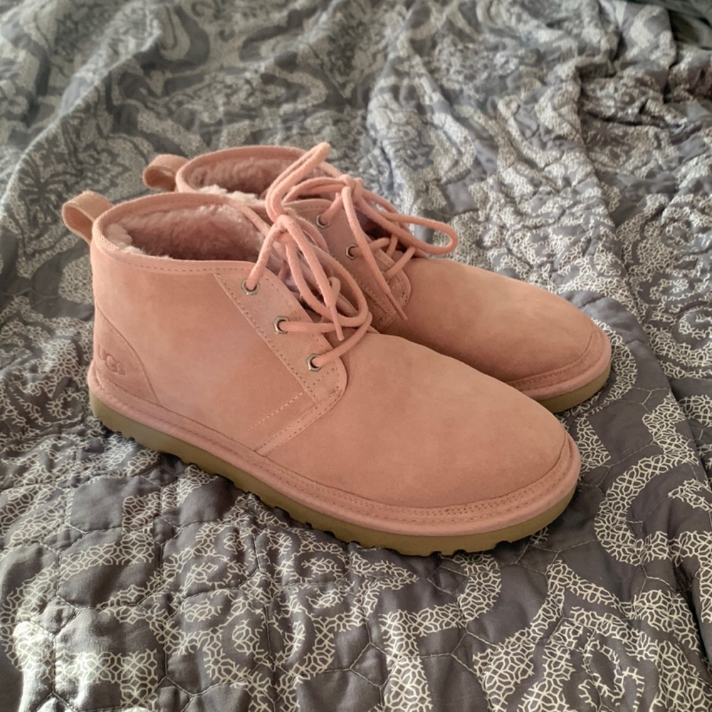 Pink neumel Uggs
